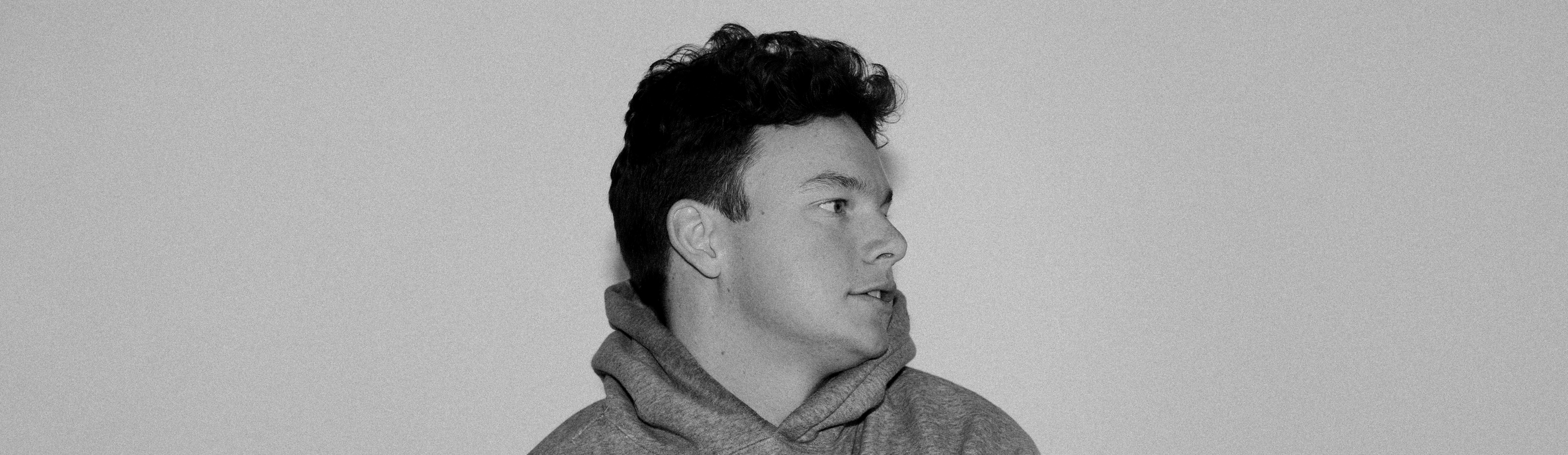 Tyler Hanson profile background