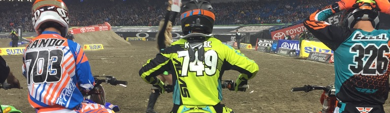Gavin Kadlec profile background